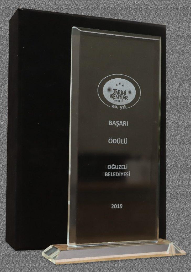 Oğuzeli Belediyesi ödüle doymuyor G3