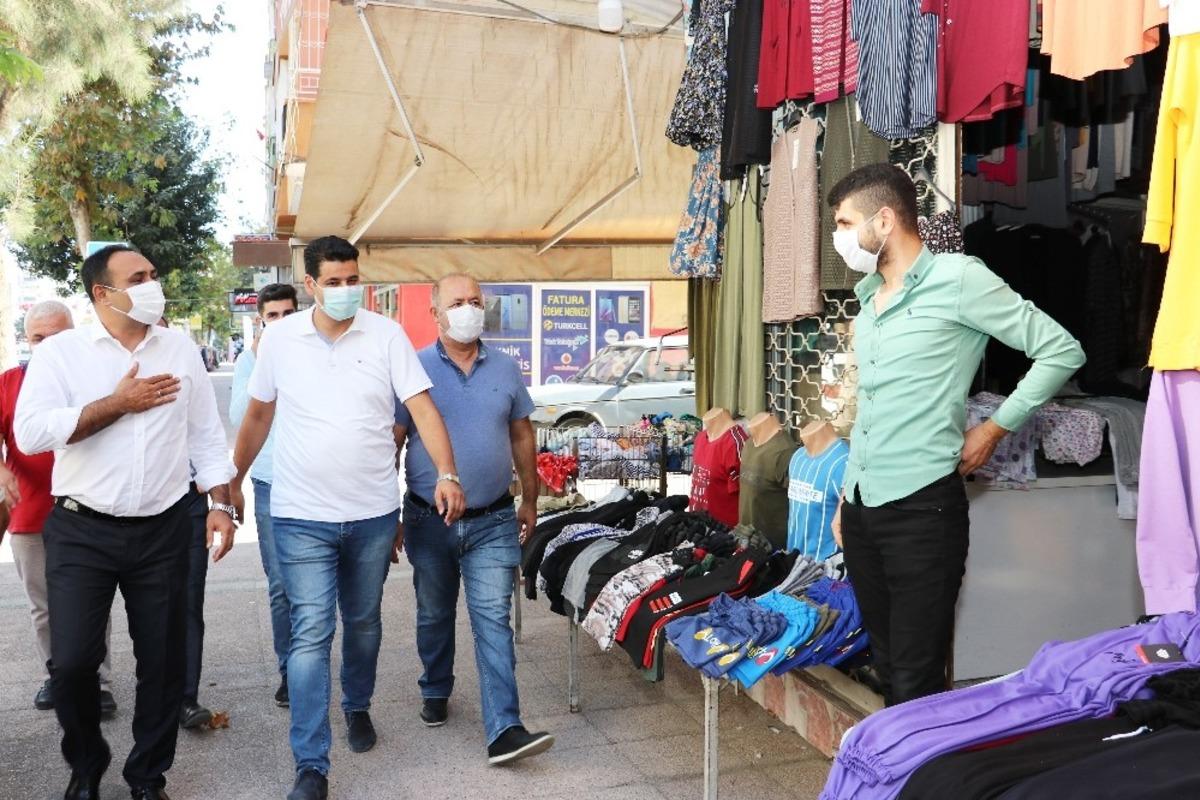 Başkan Yılmaz, il&ccedil;edeki esnaf ve vatandaşlarla bir araya geldi