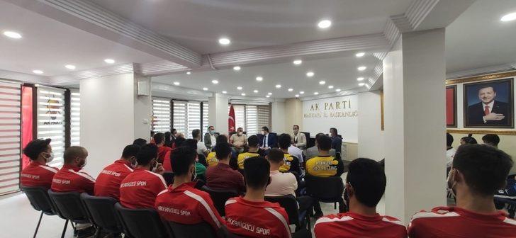 Spor camiasından Başkan Gür’e ziyaret G4