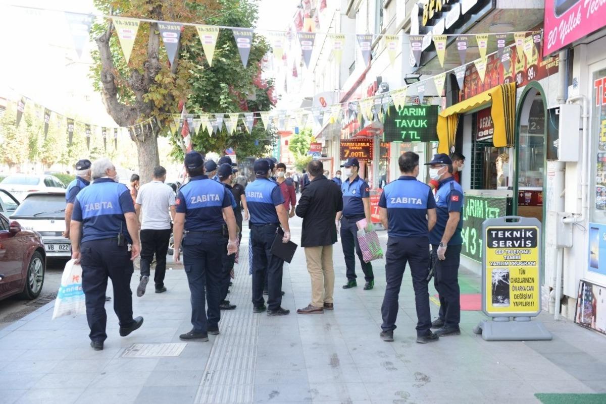 &Ccedil;orum zabıtasından işyeri denetimi