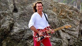 Ünlü gitarist Eddie Van Halen hayatını kaybetti