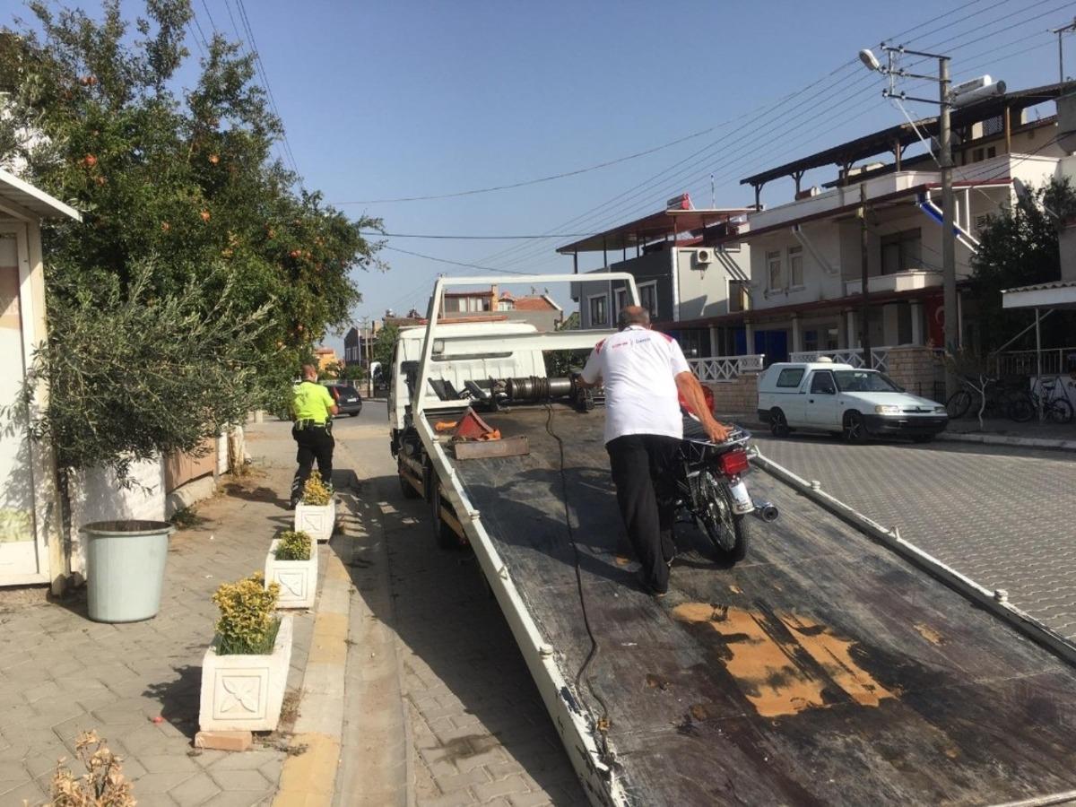 Burhaniye&rsquo;de polisten motosiklet denetimi