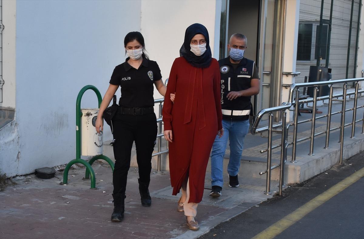 G&Uuml;NCELLEME - Adana merkezli 12 ilde FET&Ouml; operasyonu: 22 g&ouml;zaltı