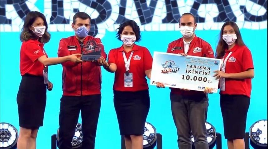 Edan İlkhan, Tavşanlı&rsquo;ya gurur yaşattı