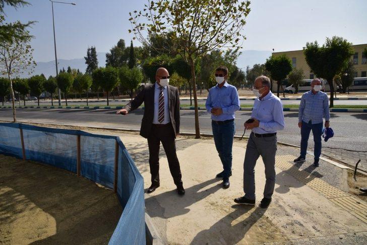 Manisa’da yeşil alan çalışmaları devam ediyor G3