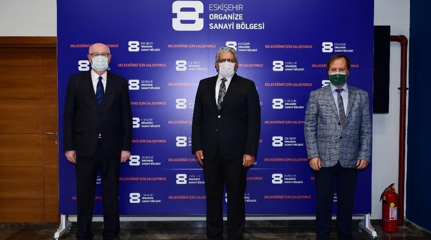 Başkan Kazım Kurt&rsquo;tan OSB y&ouml;netimine &ouml;vg&uuml;;