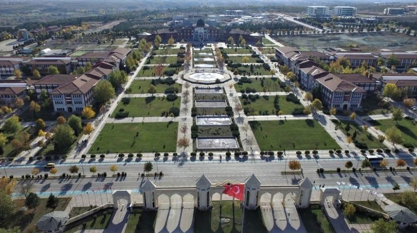 DP&Uuml;, akademik performansta bir &ouml;nceki yıla g&ouml;re 11 basamak geriledi