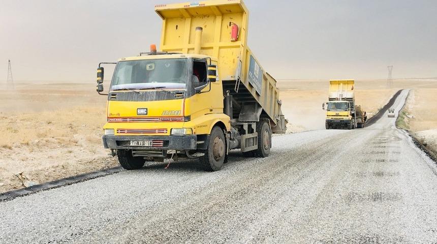 Kadınhanı&rsquo;nda 148 kilometre mahalle yolu yenilendi