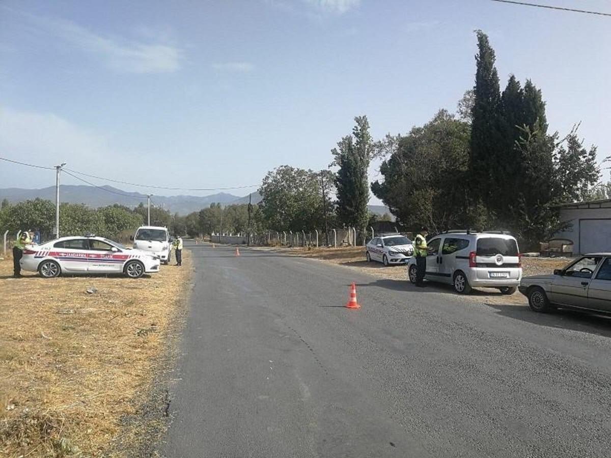 Balıkesir&rsquo;de 3 bin 443 ara&ccedil; denetledi