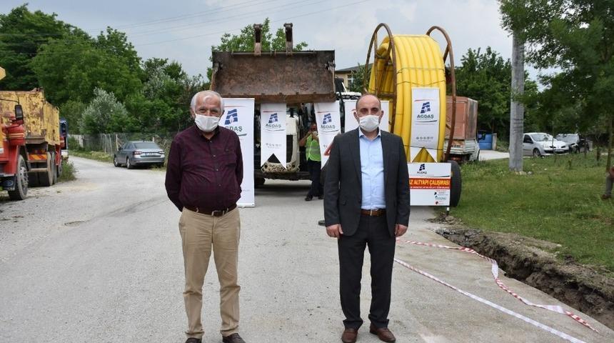 Erenler&rsquo;de kırsal alanda kalan 3 mahalleye gaz verimi başladı