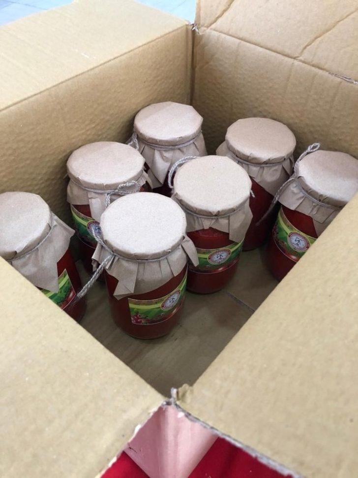 Manyas’ta öğrenciler salça üreterek para kazandı G3