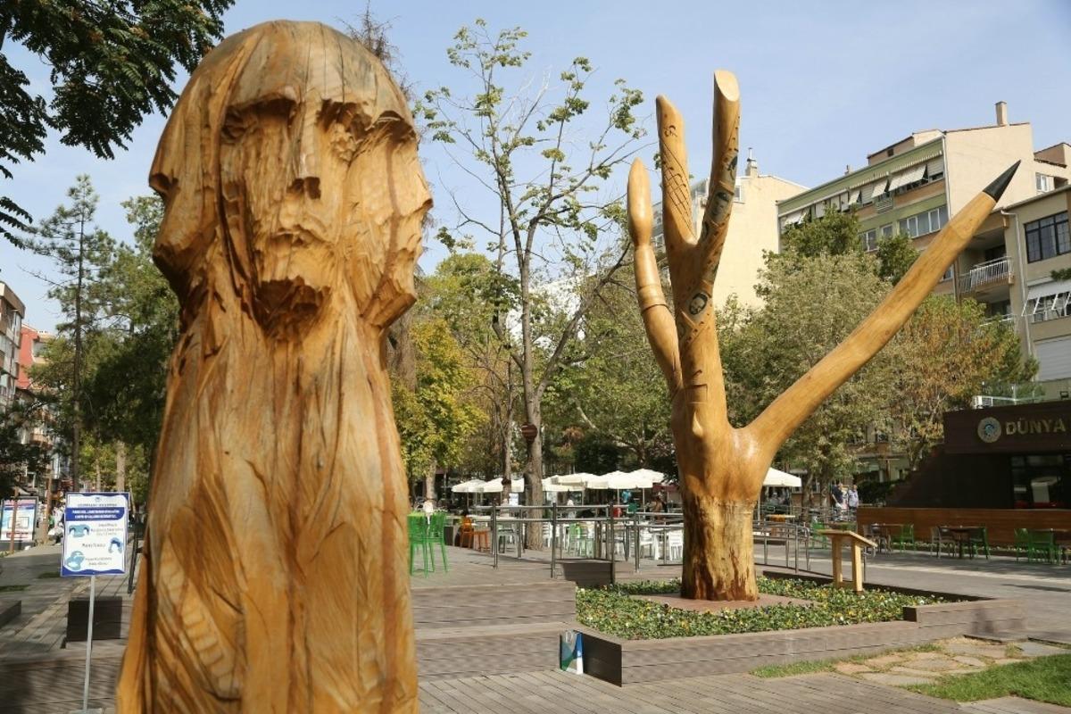 Eskişehir&rsquo;de &rsquo;K&uuml;lt&uuml;r ve Sanat &Ccedil;ınarı&rsquo; a&ccedil;ıldı