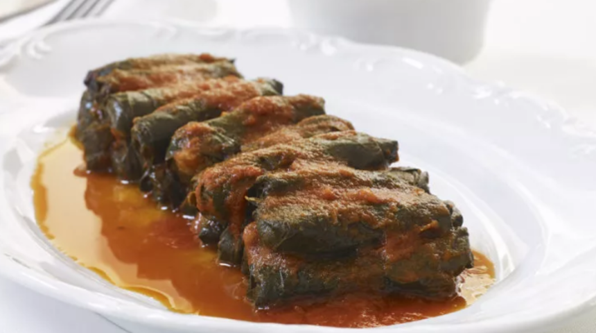 Karalahana sarması nasıl yapılır? Karalahana sarması tarifi nedir? Karalahana sarması malzemeleri nelerdir? İşte karalahana sarmasının tarifi...