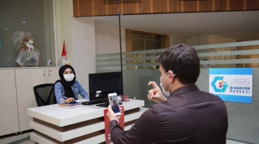 Gaziantep Büyükşehir Belediyesi işitme engelli bireylerin sesi olacak