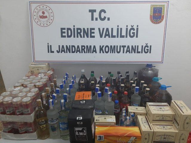 Edirne’de kaçak alkol ve sigara operasyonu