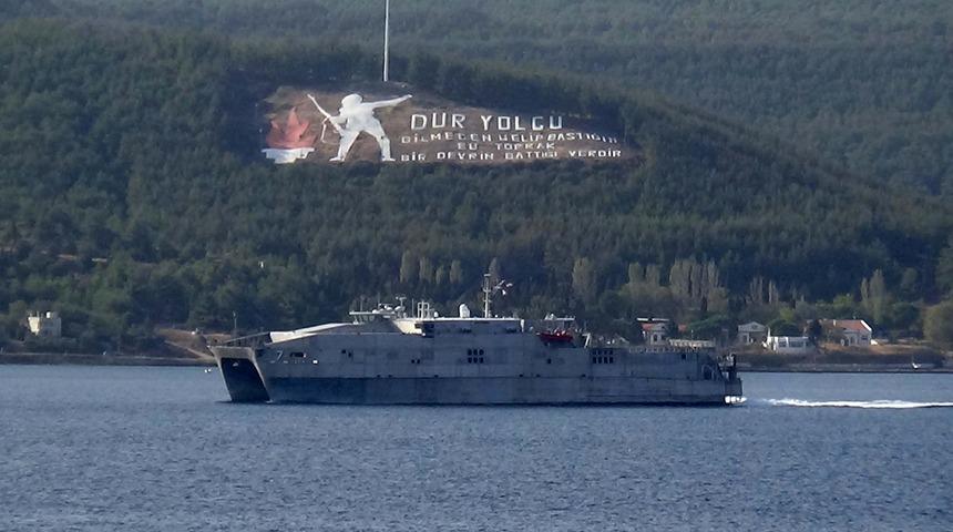 ABD gemisi, Çanakkale Boğazı'ndan geçti