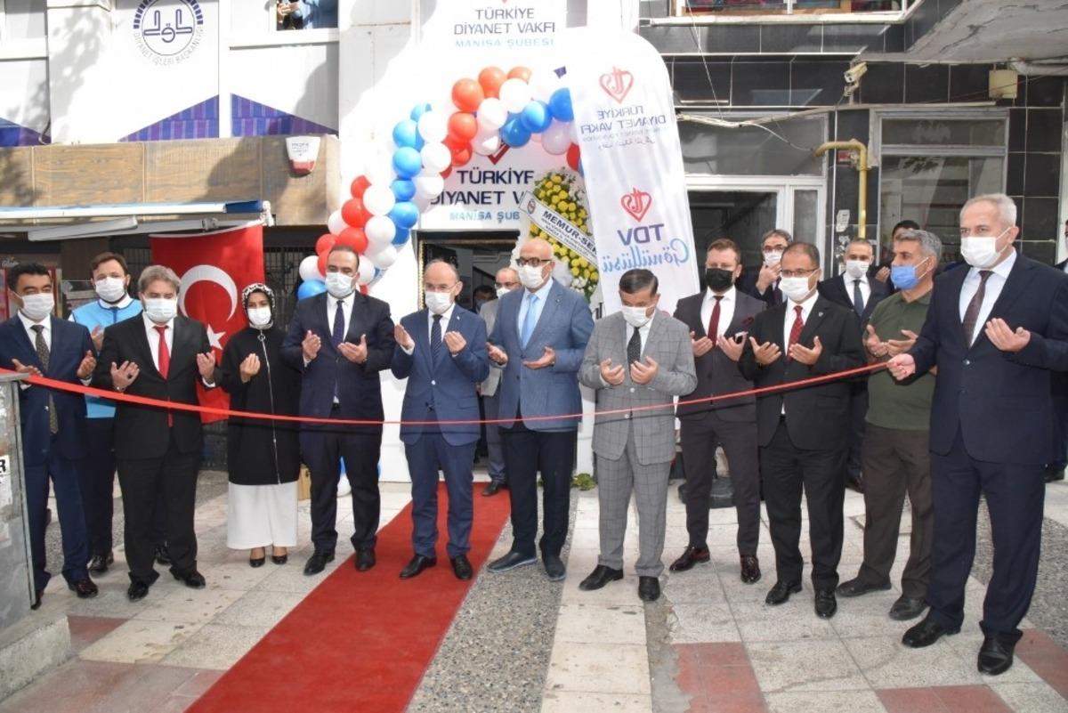 Manisa&rsquo;da TDV Kadın, Aile ve Gen&ccedil;lik Hizmetleri Merkezi a&ccedil;ıldı