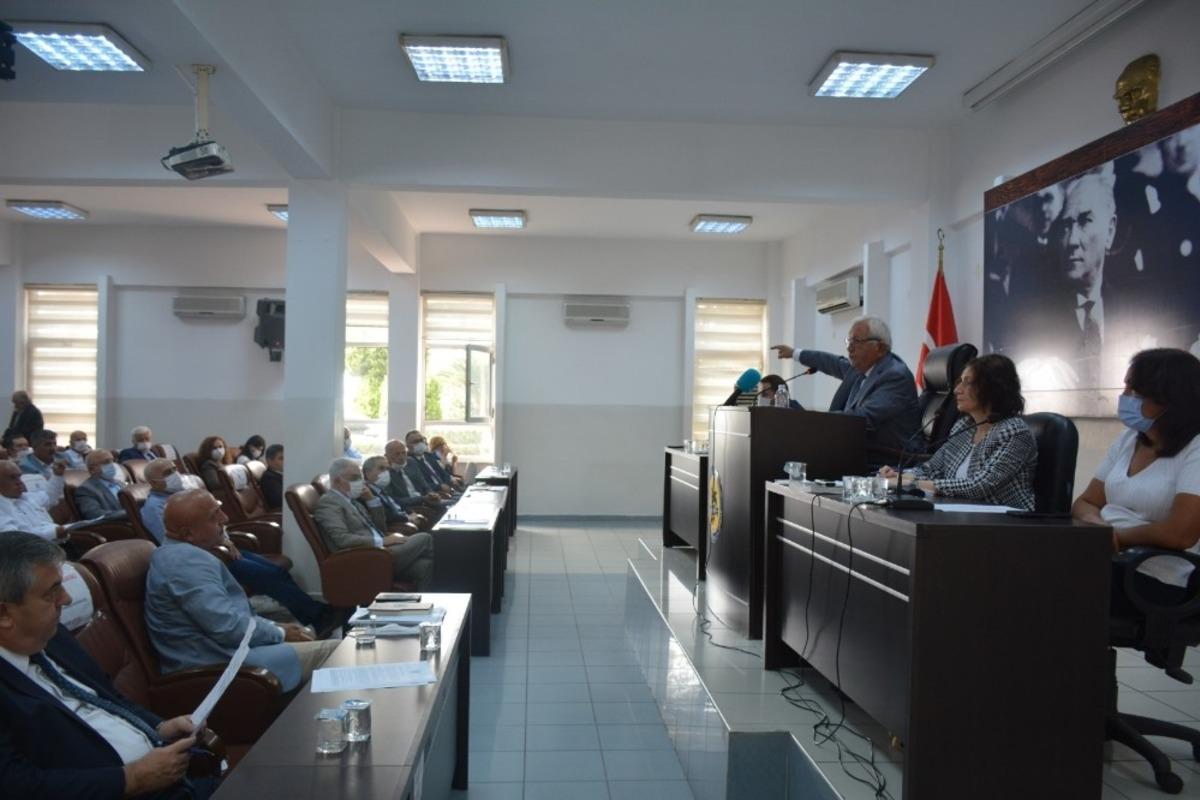 Posbıyık su &uuml;r&uuml;nleri kooperatifine tepki g&ouml;sterdi