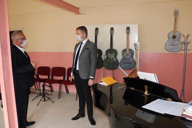 Kaymakam Yelek, kurumları ziyaret etti G3