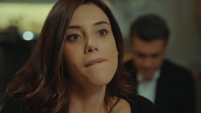 Sadakatsiz dizisi sosyal medyada gündem oldu! Cansu Dere'nin Asya karakteri akıllara Ezel'deki Eyşan'ı getirdi!