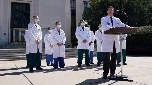 Trump'ın tedavisini, doktoru Dr Sean Conley yürüttü.