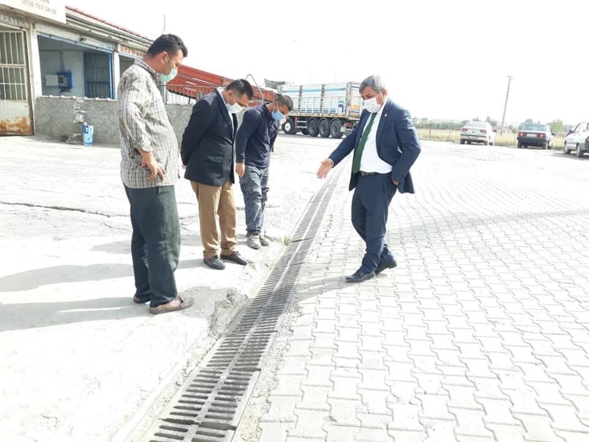 Altıntaş&rsquo;ta &ccedil;evre d&uuml;zenlemesi &ccedil;alışmaları