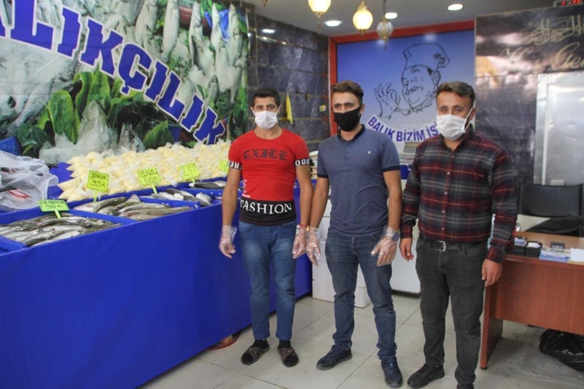 Malazgirt il&ccedil;esinin tek balık&ccedil;ısı a&ccedil;ıldı