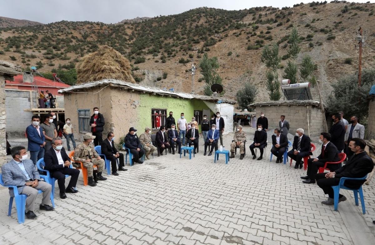 Vali Bilmez, &Ccedil;atak İl&ccedil;esinde atıksu arıtma tesisini inceledi