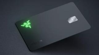 Razer dünyanın ilk ışıklı kredi kartını üretti!