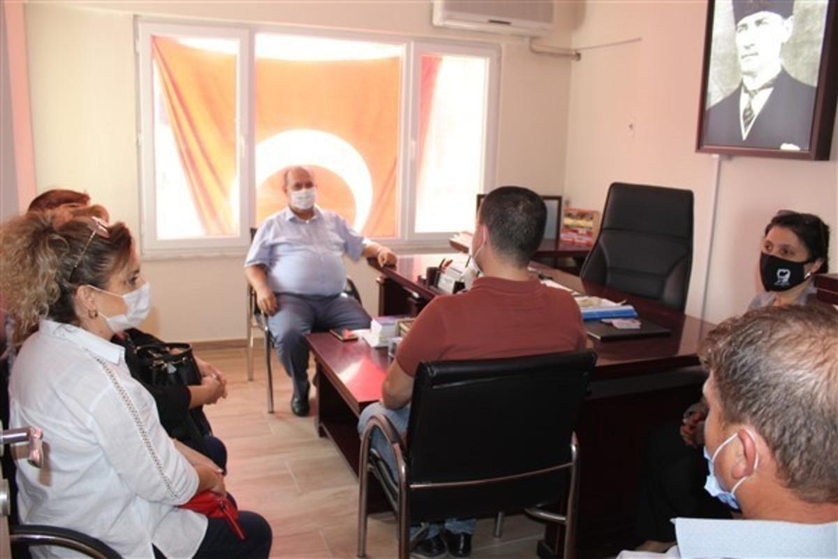 Kaymakam &Uuml;nal&rsquo;dan siyasi partilere iade-i ziyaret