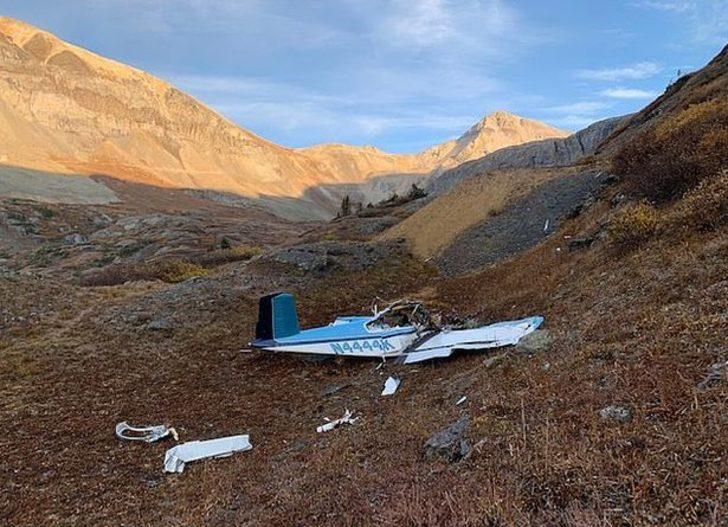 ABD'de düğün dönüşü feci kaza: Gelinle damat hayatını kaybetti G3