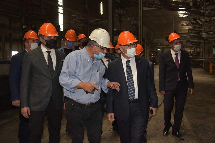 Vali Köşger’den 9 saatlik Aliağa turu G4