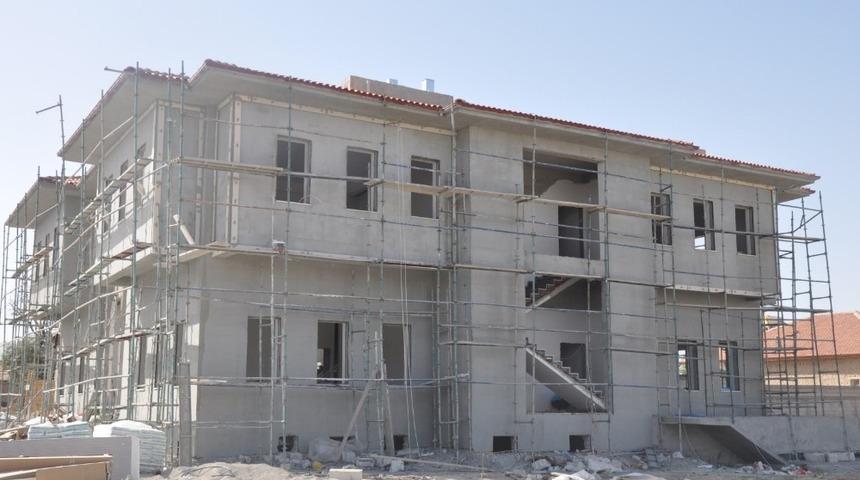 Emirgazi Şehir Konağı hızla yükseliyor