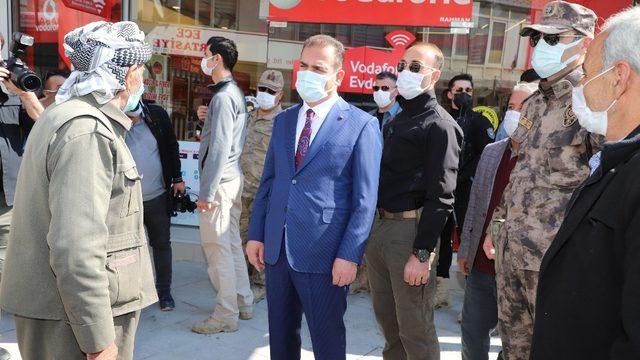 Vali Akbıyık; Korona virüs Hakkari’den kovacağız