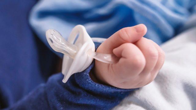 Uzmanlar uyarıyor: Emzik kordonu ölüme neden olabilir!