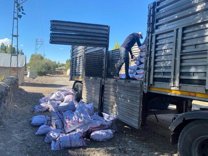 İhtiyaç sahibi ailelere kömür yardımı G1