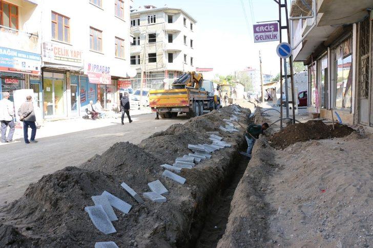 Erciş’te elektrik hatları yer altına alınıyor G4