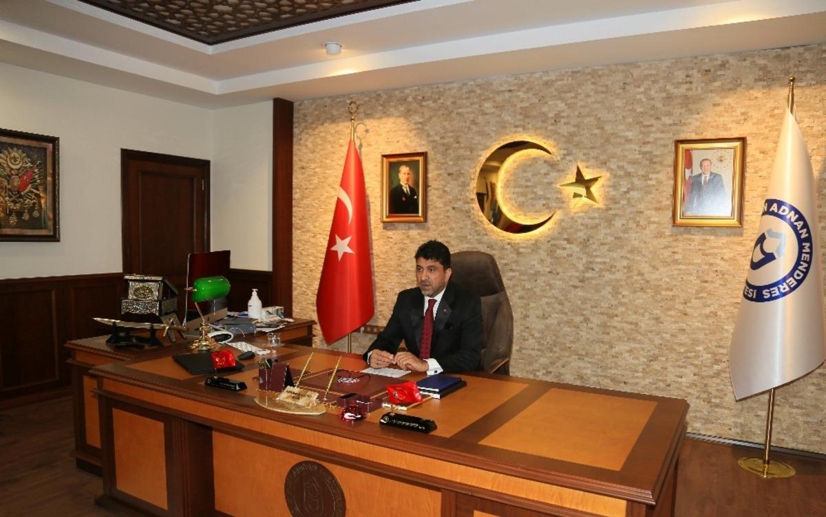 AD&Uuml; Rekt&ouml;r&uuml; Aldemir 2020-2021 Akademik Yılı ilk dersini ger&ccedil;ekleştirdi