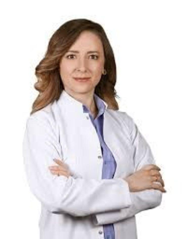 Anne sütünü çok yemek değil, dengeli beslenmek artırıyor G3