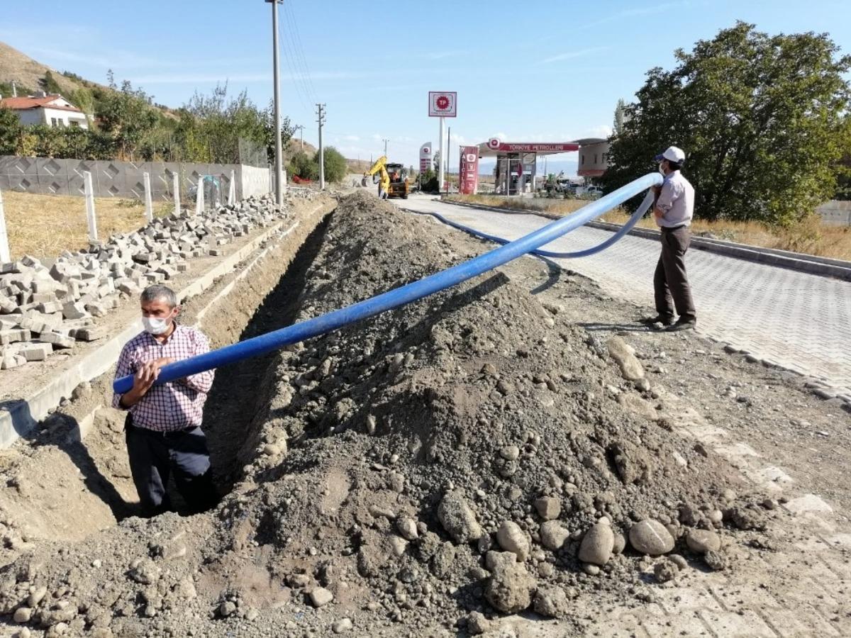 Bayat&rsquo;ta alt yapı &ccedil;alışmaları hız kesmeden devam ediyor