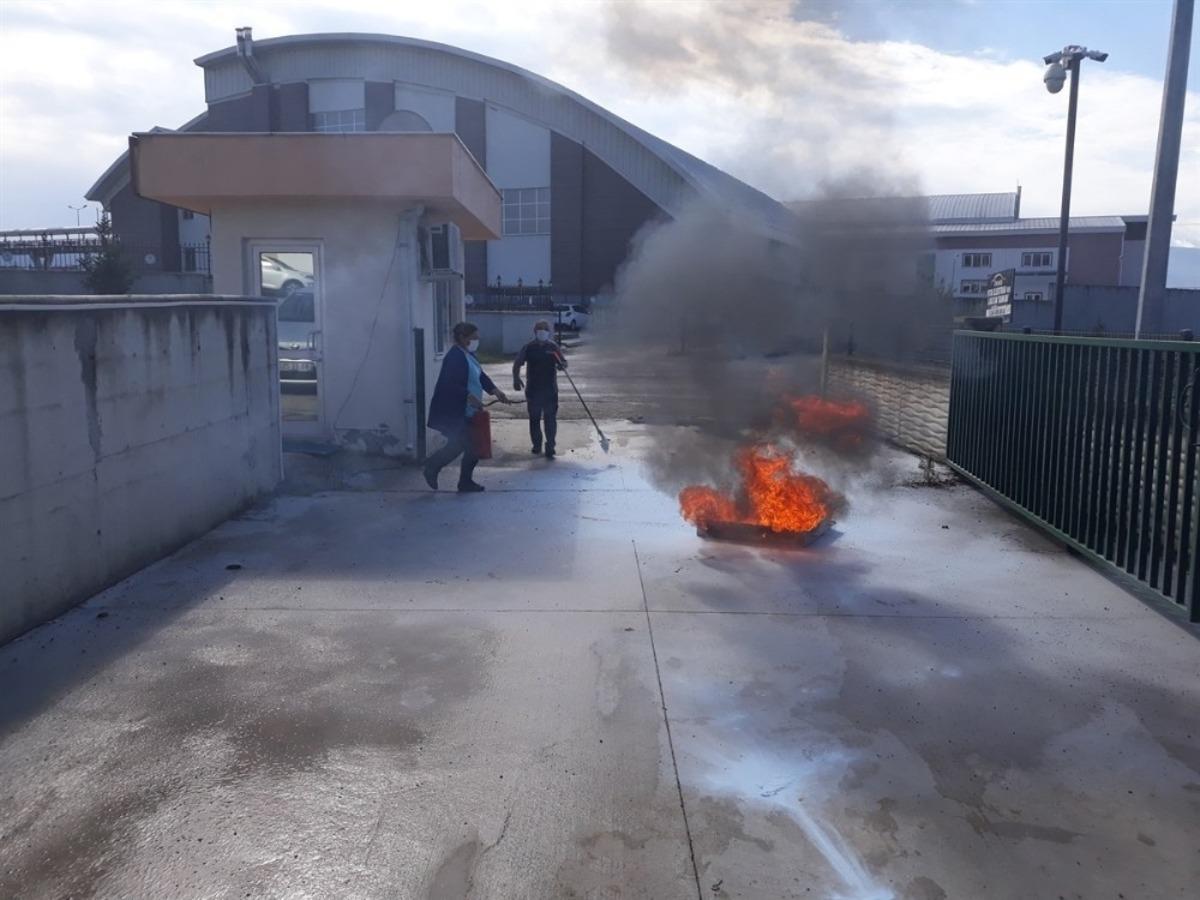 D&uuml;zce&rsquo;de tahliye ve yangın tatbikatı ger&ccedil;ekleştirildi