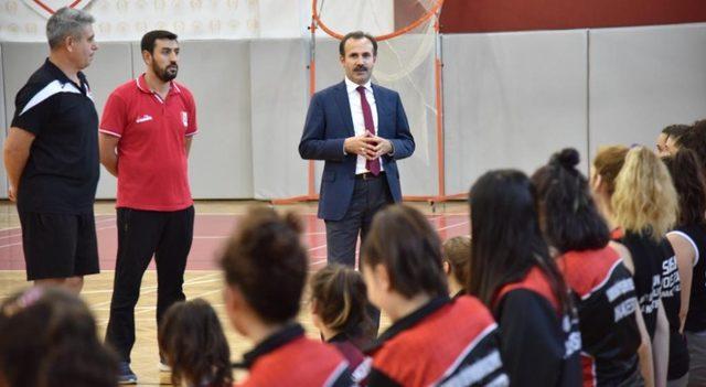 Samsun Büyükşehir Belediyesi’nden voleybol altyapısına büyük destek