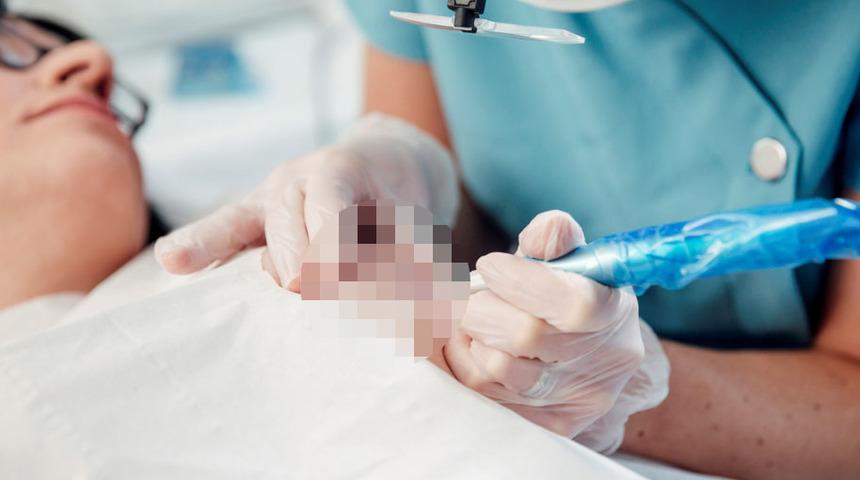 Fazla cinsel bulundu Facebook yasakladı