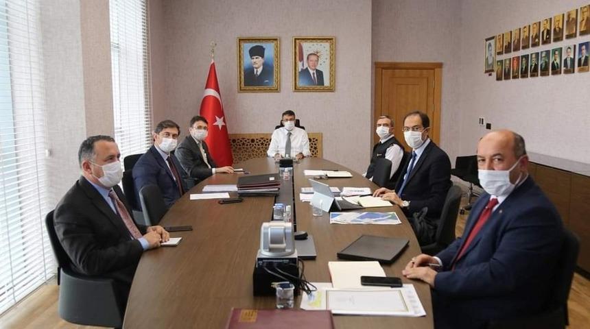 K&uuml;tahya&rsquo;da Covid-19 tedbirleri masaya yatırıldı