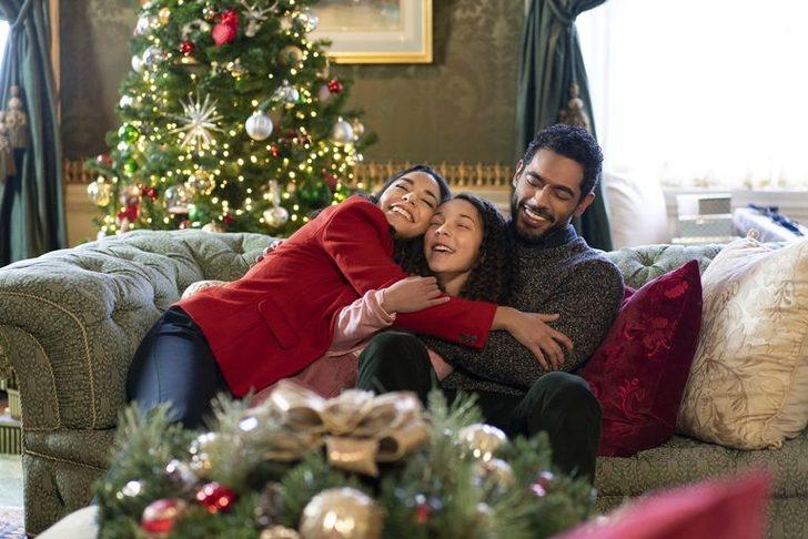 Vanessa Hudgens’li Princess Switch: Switched Again filminden görseller geldi  G2