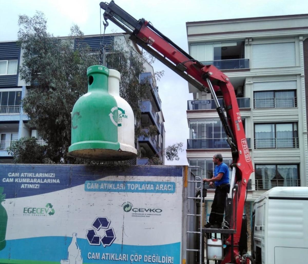 S&ouml;ke Belediyesi geri d&ouml;n&uuml;ş&uuml;m &ccedil;alışmalarını hızlandırdı