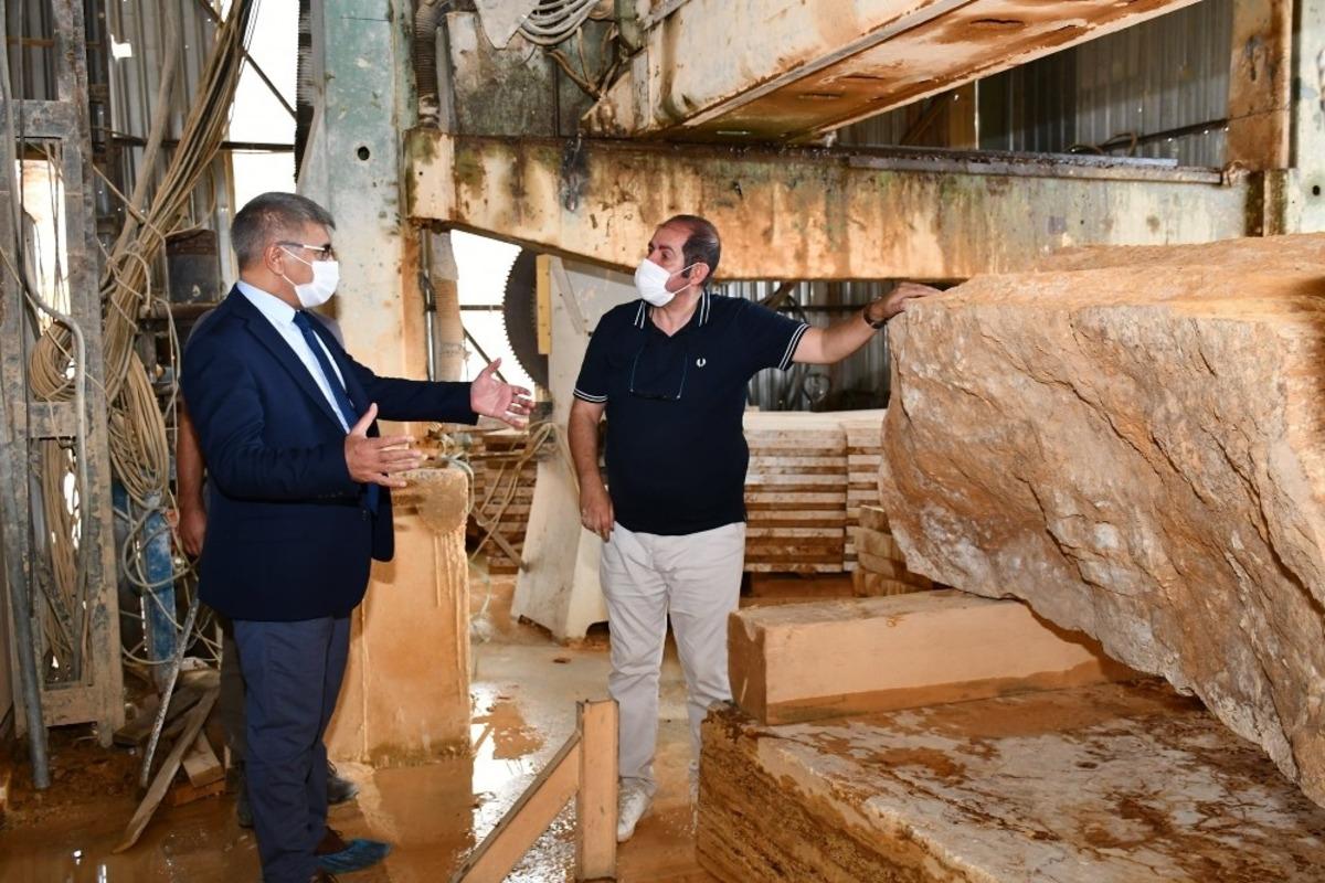 Vali G&uuml;rel, Sarı Traverten hakkında bilgi aldı