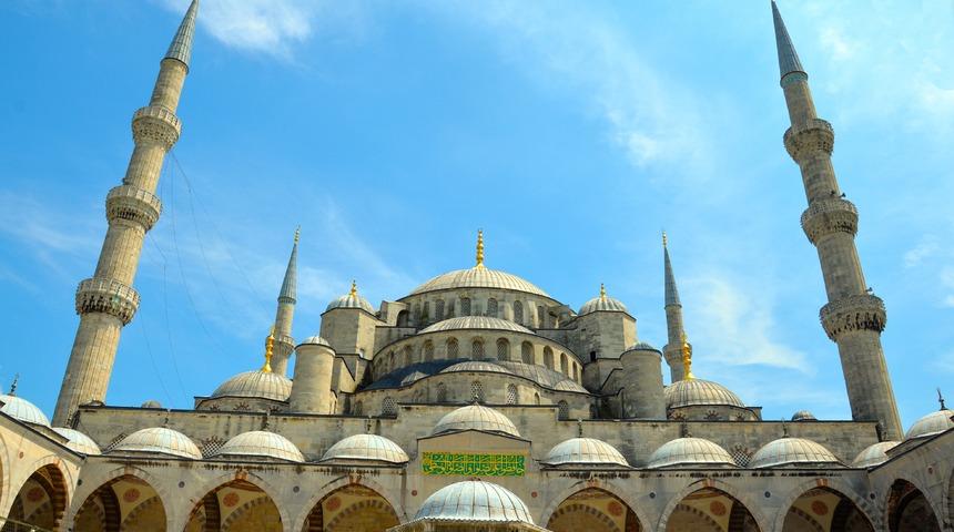 Ali İmran suresi okunuşu: Ali İmran suresi Arapça yazılışı ve Türkçe anlamı ile meali, tefsiri, faziletleri