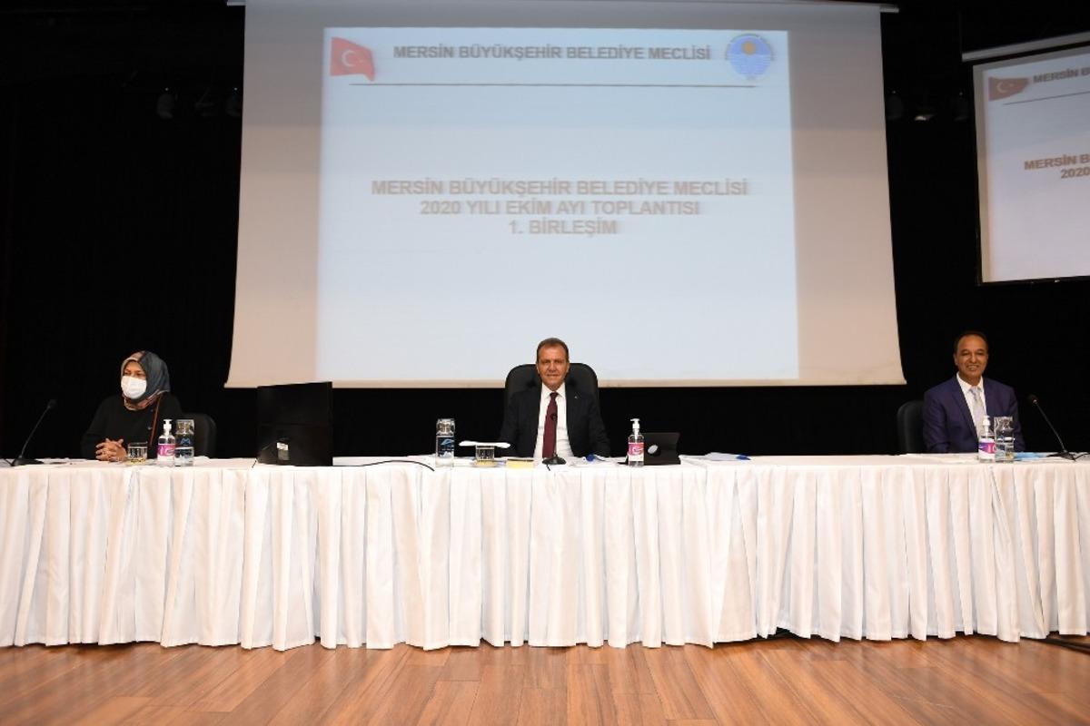 B&uuml;y&uuml;kşehir Meclisinden otogar esnafına m&uuml;jde
