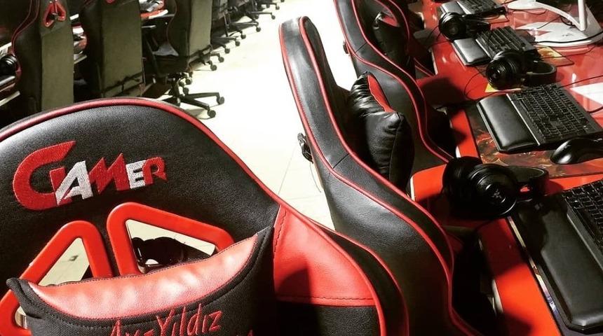 Ay-Yıldız İnternet D&uuml;nyası&rsquo;ndan eğitime &uuml;cretsiz destek